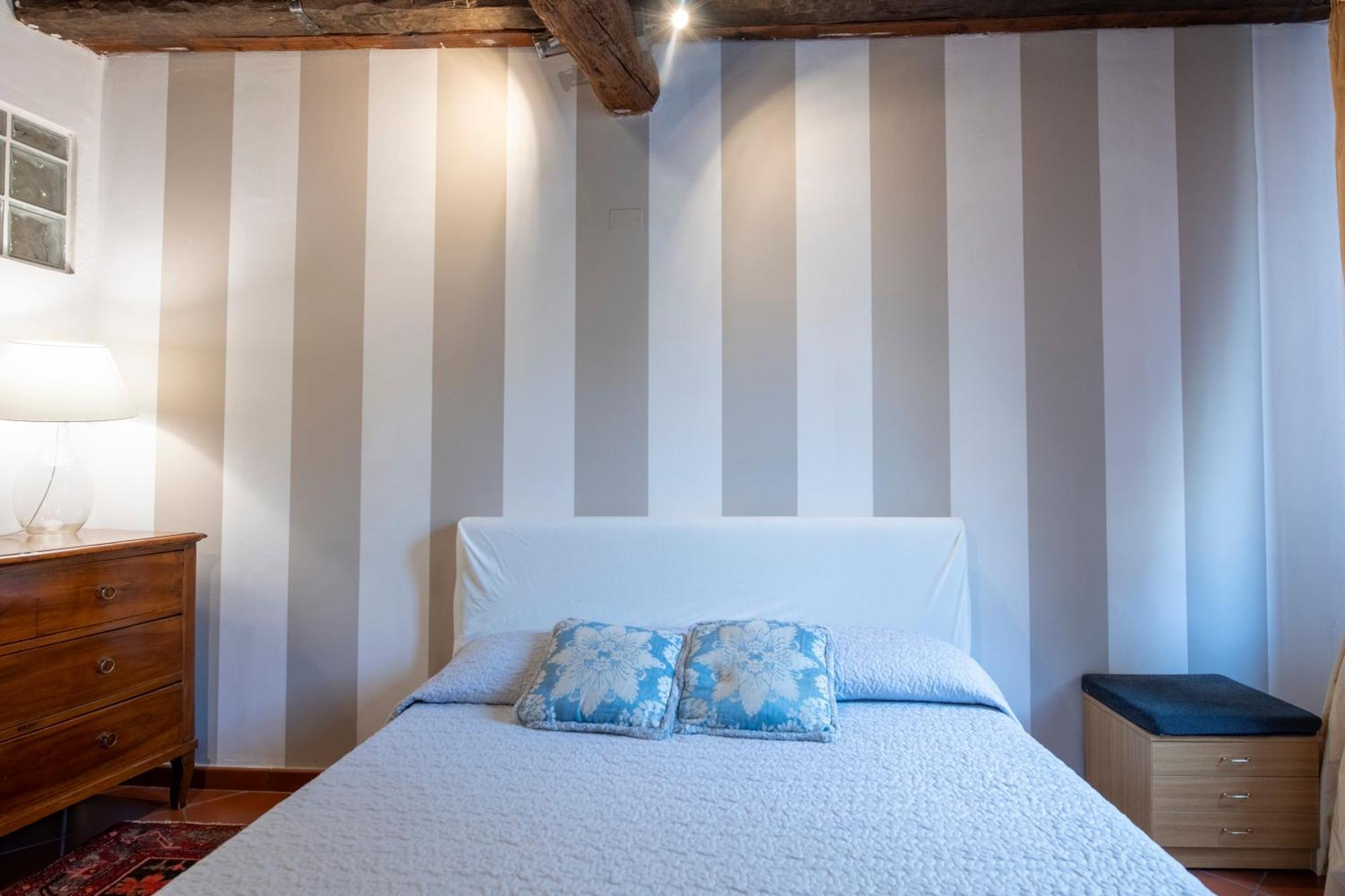 Ai Piedi Del Castello / 4Pl / Apt. Full Verona Eksteriør bilde